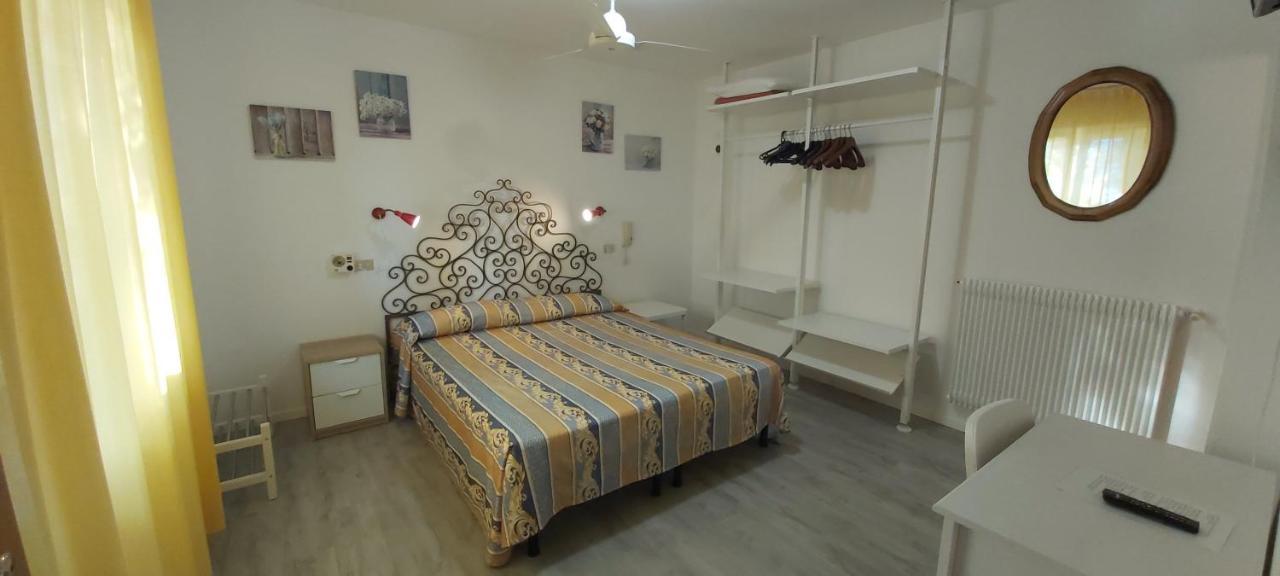 Hotel Casa Popi 말세진느 외부 사진