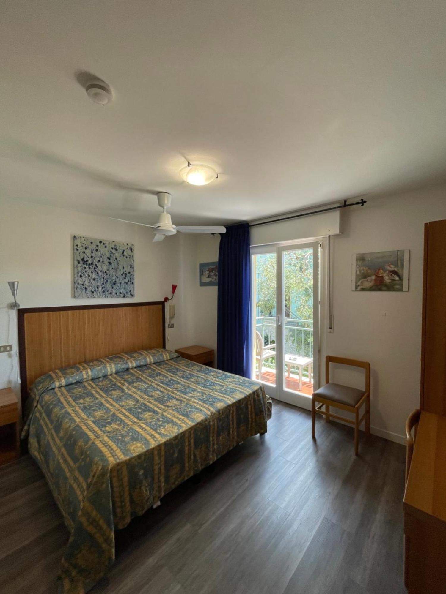 Hotel Casa Popi 말세진느 외부 사진