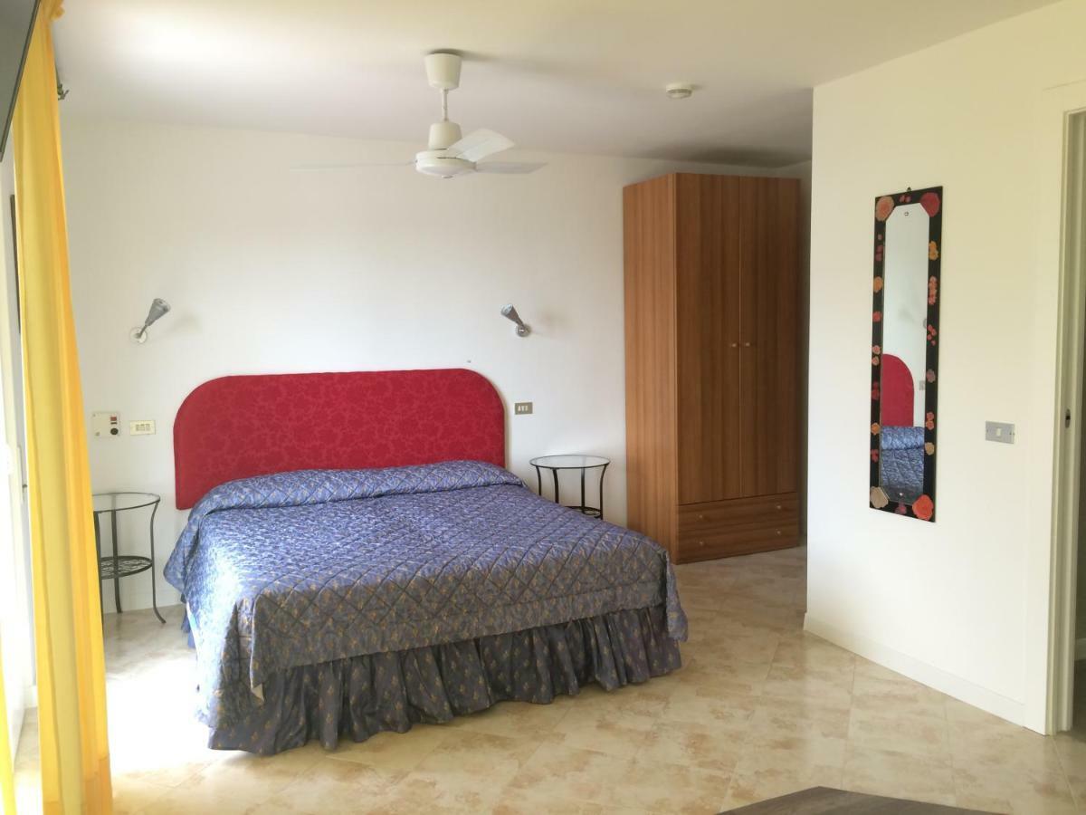 Hotel Casa Popi 말세진느 외부 사진